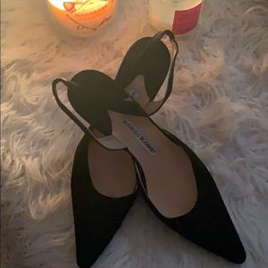 MANOLO BLAHNIK - MUST GO!💓